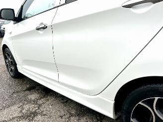 Kia Picanto 1.0 CVVT 69pk World Cup Ed 5drs - nap - airco - led - aux - usb - elektr pakket - lmv - privacy glass picture 82