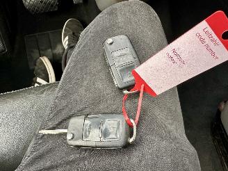 Volkswagen Transporter 2.5 TDI 131pk Automaat 340 Comf. Dubbel Cabine - nap - leer - airco - cruise - camera - klapdeuren - trekh picture 28