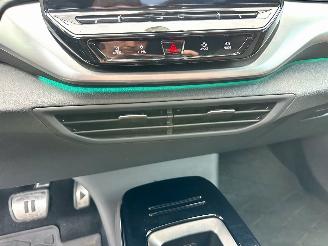 Volkswagen ID.4 77kWh 204pk aut First Edition - nap - 20 inch - navi - keyless - sfeerverl - cam - front + line assist - trekh picture 49
