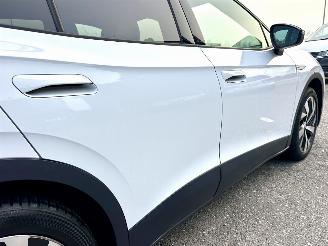 Volkswagen ID.4 77kWh 204pk aut First Edition - nap - 20 inch - navi - keyless - sfeerverl - cam - front + line assist - trekh picture 107