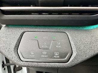Volkswagen ID.4 77kWh 204pk aut First Edition - nap - 20 inch - navi - keyless - sfeerverl - cam - front + line assist - trekh picture 32