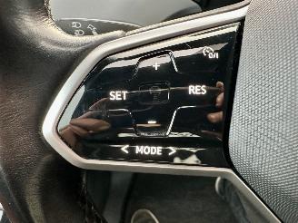 Volkswagen ID.4 77kWh 204pk aut First Edition - nap - 20 inch - navi - keyless - sfeerverl - cam - front + line assist - trekh picture 35