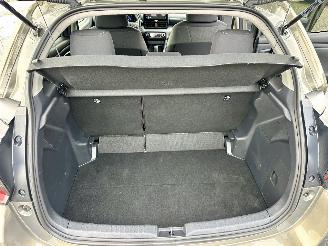 Toyota Yaris 1.5 Hybrid 115 automaat First Edition - nap - facelift - navi - camera - keyless - front + line assist - rijdbaar picture 66