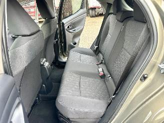 Toyota Yaris 1.5 Hybrid 115 automaat First Edition - nap - facelift - navi - camera - keyless - front + line assist - rijdbaar picture 60
