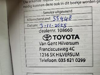 Toyota Yaris 1.5 Hybrid 115 automaat First Edition - nap - facelift - navi - camera - keyless - front + line assist - rijdbaar picture 32