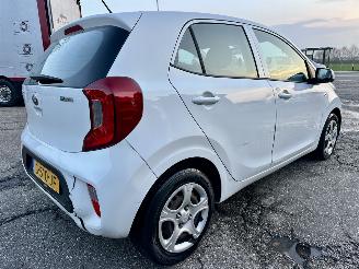 Kia Picanto 1.0 MPi 67pk ComfortLine 5drs - nap - airco - btw - aux - usb - esp - elektr ramen - stuurbed - lichtsensor picture 5