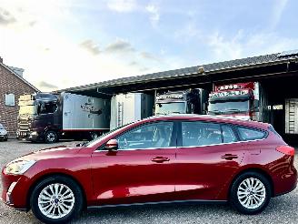 Unfallwagen Ford Focus 1.0 EcoBoost Titanium Business 2019/2