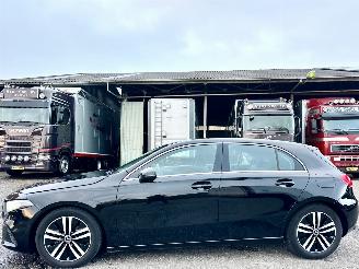 Damaged car Mercedes A-klasse 180 Business Solution Luxury 2022/1
