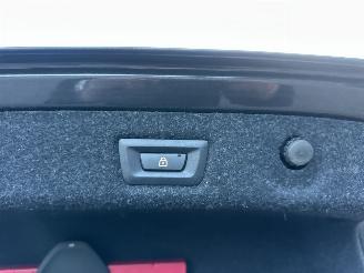 BMW 5-serie 530i 252pk aut + f1 High Exe Sportline sedan - head up - navi - camera - keyless - front + line + side assist picture 76