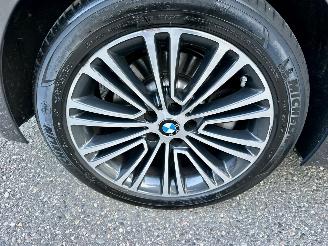 BMW 5-serie 530i 252pk aut + f1 High Exe Sportline sedan - head up - navi - camera - keyless - front + line + side assist picture 87