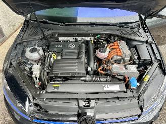 Volkswagen Golf GTE 1.4 TSI 225pk aut + f1 5drs - nap - pano - leer - navi - camera - acc - front assist - schroefset + 18 inch picture 94