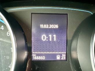 Volkswagen Golf GTE 1.4 TSI 225pk aut + f1 5drs - nap - pano - leer - navi - camera - acc - front assist - schroefset + 18 inch picture 26