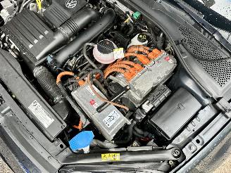 Volkswagen Golf GTE 1.4 TSI 225pk aut + f1 5drs - nap - pano - leer - navi - camera - acc - front assist - schroefset + 18 inch picture 97