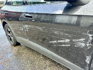 Volkswagen ID.4 Pro 77kWh 204pk aut - 92dkm nap - navi - cam - stuurverw - sfeerverl - keyless - front + line assist - standkachel picture 10