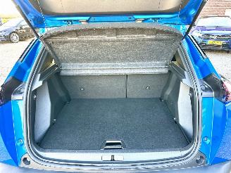 Peugeot 2008 1.2 Turbo 131pk 6-bak PureTech Allure - nap - navi - carplay - clima - cruise - pdc - line assist - trekh picture 106