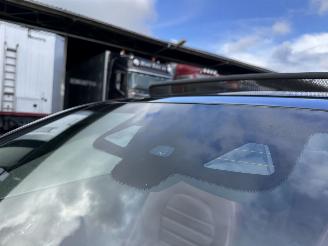 Mercedes C-klasse 250 AMG 211pk aut + F1 sedan - pano - hud - luchtvering - burmester - leer - front + line + side + stuur assist picture 11