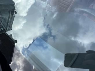 Mercedes C-klasse 250 AMG 211pk aut + F1 sedan - pano - hud - luchtvering - burmester - leer - front + line + side + stuur assist picture 134