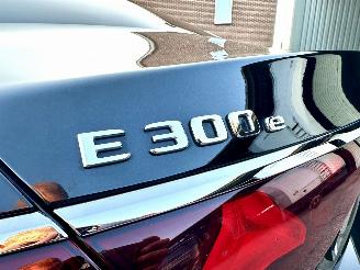 Mercedes E-klasse 300e Hybrid 268pk aut + f1 AMG-Line - pano - sfeerverl - memory l+r - front + line + side assist - 16dkm picture 152