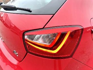 Seat Ibiza 1.0 EcoTSI 95pk FR Connect 5drs - nap - xenon - led - navi - clima - cruise - pdc v+a - 17 inch lmv - 1e eig - stoelverw picture 9