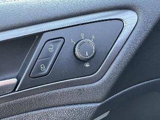 Volkswagen e-Golf 136pk aut E-DITION 5drs - 33dkm nap - front assist - clima - cruise - pdc v+a - keyless entry + start - stoelverw picture 38