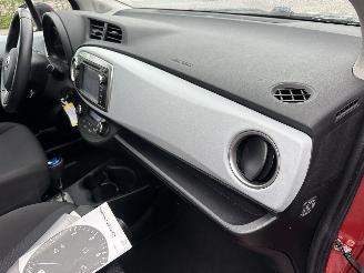 Toyota Yaris 1.5 Full Hybrid 89pk automaat Aspiration - nap - camera - clima + cruise contr - pdc - afn trek - boekjes + sleutels picture 59