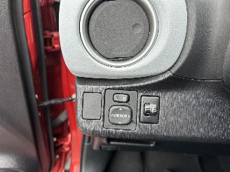 Toyota Yaris 1.5 Full Hybrid 89pk automaat Aspiration - nap - camera - clima + cruise contr - pdc - afn trek - boekjes + sleutels picture 40