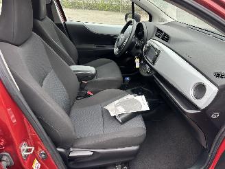 Toyota Yaris 1.5 Full Hybrid 89pk automaat Aspiration - nap - camera - clima + cruise contr - pdc - afn trek - boekjes + sleutels picture 62