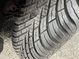 Toyota Yaris 1.5 Full Hybrid 89pk automaat Aspiration - nap - camera - clima + cruise contr - pdc - afn trek - boekjes + sleutels picture 74