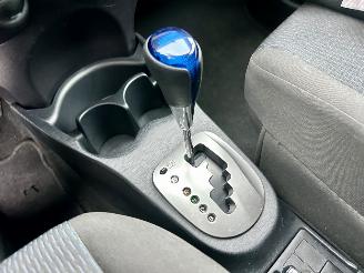 Toyota Yaris 1.5 Full Hybrid 89pk automaat Aspiration - nap - camera - clima + cruise contr - pdc - afn trek - boekjes + sleutels picture 17