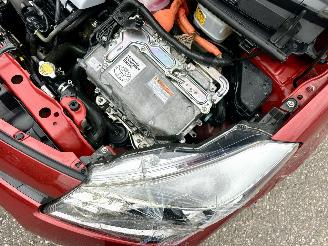 Toyota Yaris 1.5 Full Hybrid 89pk automaat Aspiration - nap - camera - clima + cruise contr - pdc - afn trek - boekjes + sleutels picture 88