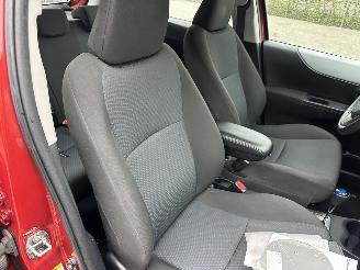 Toyota Yaris 1.5 Full Hybrid 89pk automaat Aspiration - nap - camera - clima + cruise contr - pdc - afn trek - boekjes + sleutels picture 63