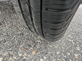 Toyota Yaris 1.5 Full Hybrid 89pk automaat Aspiration - nap - camera - clima + cruise contr - pdc - afn trek - boekjes + sleutels picture 75