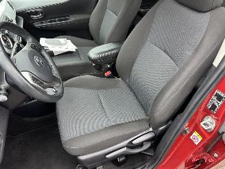 Toyota Yaris 1.5 Full Hybrid 89pk automaat Aspiration - nap - camera - clima + cruise contr - pdc - afn trek - boekjes + sleutels picture 57