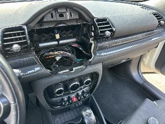 Mini Clubman Cooper 1.5T 136pk 6-traps aut - pano - nap - 1e eig - keyless entry + start - line assist - clima + cruise contr picture 25