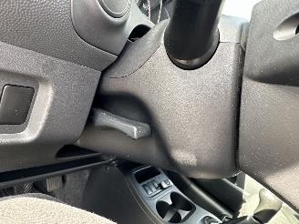 Mitsubishi Space-star 1.0i 71pk Cool+ 5drs - nap - airco - elektr pakket - licht + regensensor - facelift - 4x nieuwe banden picture 41