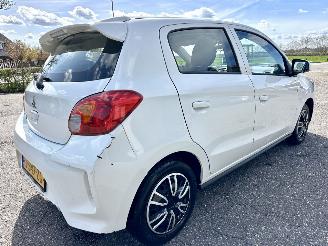 Mitsubishi Space-star 1.0i 71pk Cool+ 5drs - nap - airco - elektr pakket - licht + regensensor - facelift - 4x nieuwe banden picture 5