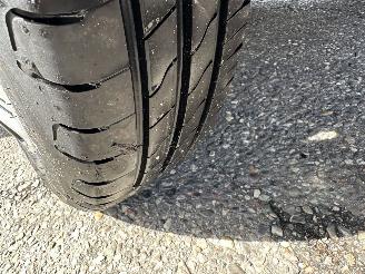 Mitsubishi Space-star 1.0i 71pk Cool+ 5drs - nap - airco - elektr pakket - licht + regensensor - facelift - 4x nieuwe banden picture 55