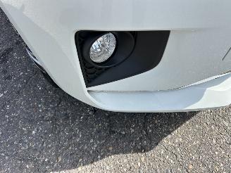 Mitsubishi Space-star 1.0i 71pk Cool+ 5drs - nap - airco - elektr pakket - licht + regensensor - facelift - 4x nieuwe banden picture 9