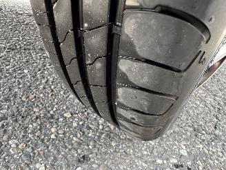 Mitsubishi Space-star 1.0i 71pk Cool+ 5drs - nap - airco - elektr pakket - licht + regensensor - facelift - 4x nieuwe banden picture 57