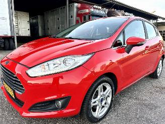 Ford Fiesta 1.0T EcoBoost 101pk Titanium 5drs - nap - navi - airco - aux - usb - lmv - cv afstand - elektr ram + spiegels picture 2