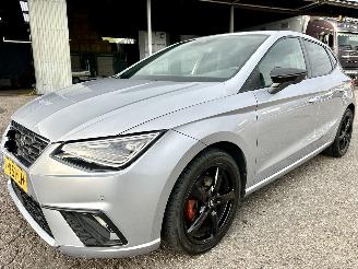 Seat Ibiza FR 1.0 TSI 110pk 7-traps aut + F1 5drs - nap - navi - camera - sfeerverl - front + line assist - virtual cockpit picture 2