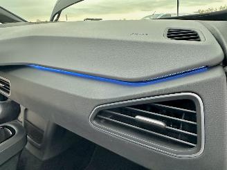 Volkswagen ID.3 Pro 58kWh 145pk aut - 26dkm nap - navi - camera - massage l+r - keyless - front + line assist - pdc v+a picture 14