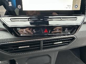 Volkswagen ID.3 Pro 58kWh 145pk aut - 26dkm nap - navi - camera - massage l+r - keyless - front + line assist - pdc v+a picture 39