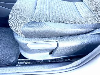 Volkswagen Polo 1.4-16V 86pk dsg aut Comfortl 5drs - nap - airco - cruise - 4x elektr ramen - esp - boekjes + 2x sleutels op afstandbed picture 43