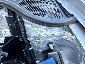 Volkswagen Polo 1.4-16V 86pk dsg aut Comfortl 5drs - nap - airco - cruise - 4x elektr ramen - esp - boekjes + 2x sleutels op afstandbed picture 88