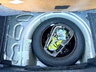 Volkswagen Polo 1.4-16V 86pk dsg aut Comfortl 5drs - nap - airco - cruise - 4x elektr ramen - esp - boekjes + 2x sleutels op afstandbed picture 7