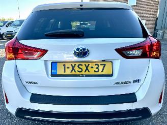 Toyota Auris Touring Sports Gereserveerd 1.8 Hybrid 123pk aut - pano - nap - camera - navi - keyless start - parelmoer - privacy glass - org nl picture 6