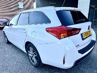 Toyota Auris Touring Sports Gereserveerd 1.8 Hybrid 123pk aut - pano - nap - camera - navi - keyless start - parelmoer - privacy glass - org nl picture 7