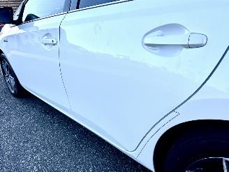 Toyota Auris Touring Sports Gereserveerd 1.8 Hybrid 123pk aut - pano - nap - camera - navi - keyless start - parelmoer - privacy glass - org nl picture 90