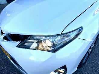Toyota Auris Touring Sports Gereserveerd 1.8 Hybrid 123pk aut - pano - nap - camera - navi - keyless start - parelmoer - privacy glass - org nl picture 9